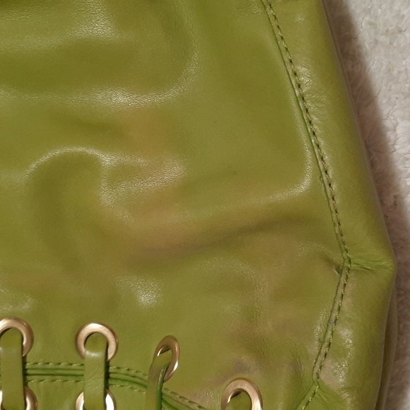 MICHAEL Michael Kors Lime Green Hobo Bag with Tassel & Wallet - Picture 6 of 16